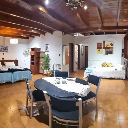 Appartement Departamento Temporario De 1 A 4 Personas à Posadas Extérieur photo
